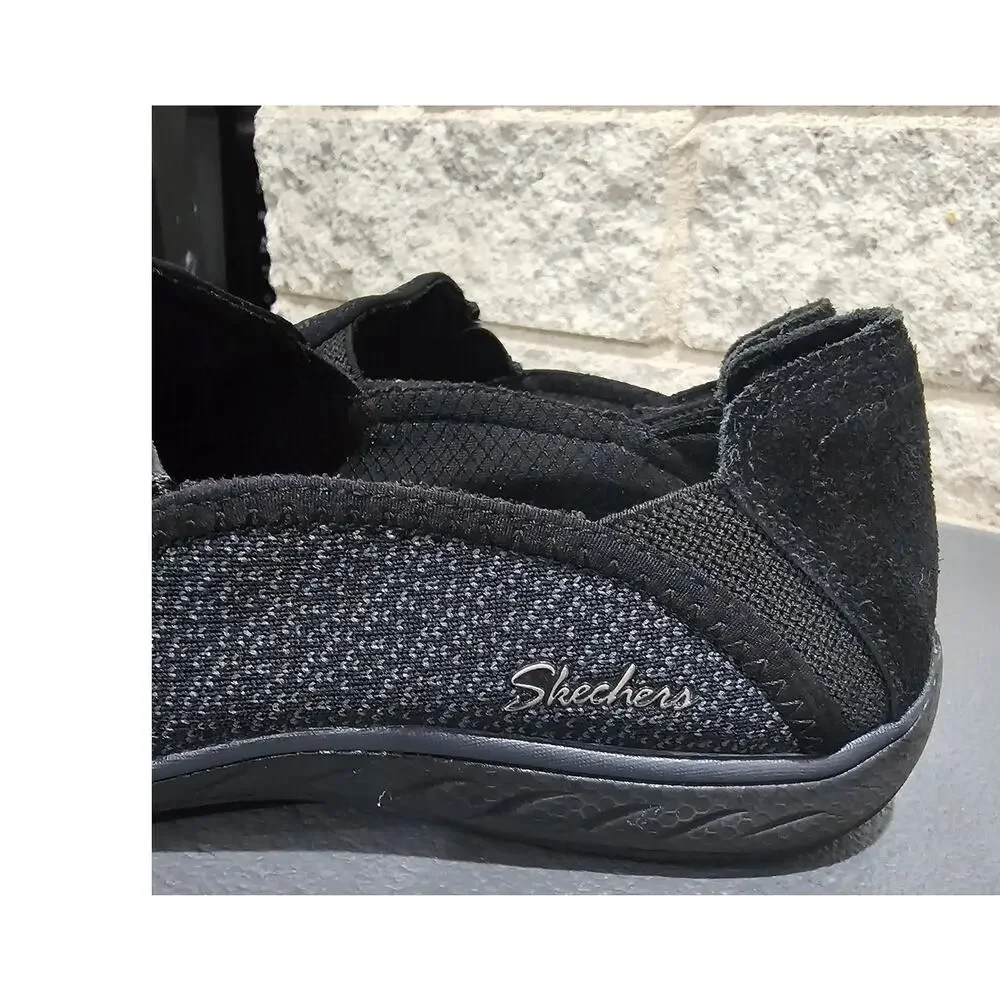Skechers Zipper Shoe, Breathe-Easy-Quiet-Tude, Slip On, Walking, Womens Size 9
